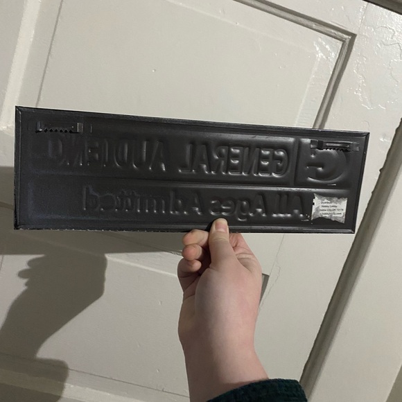 Tin Sign - Picture 2 of 2